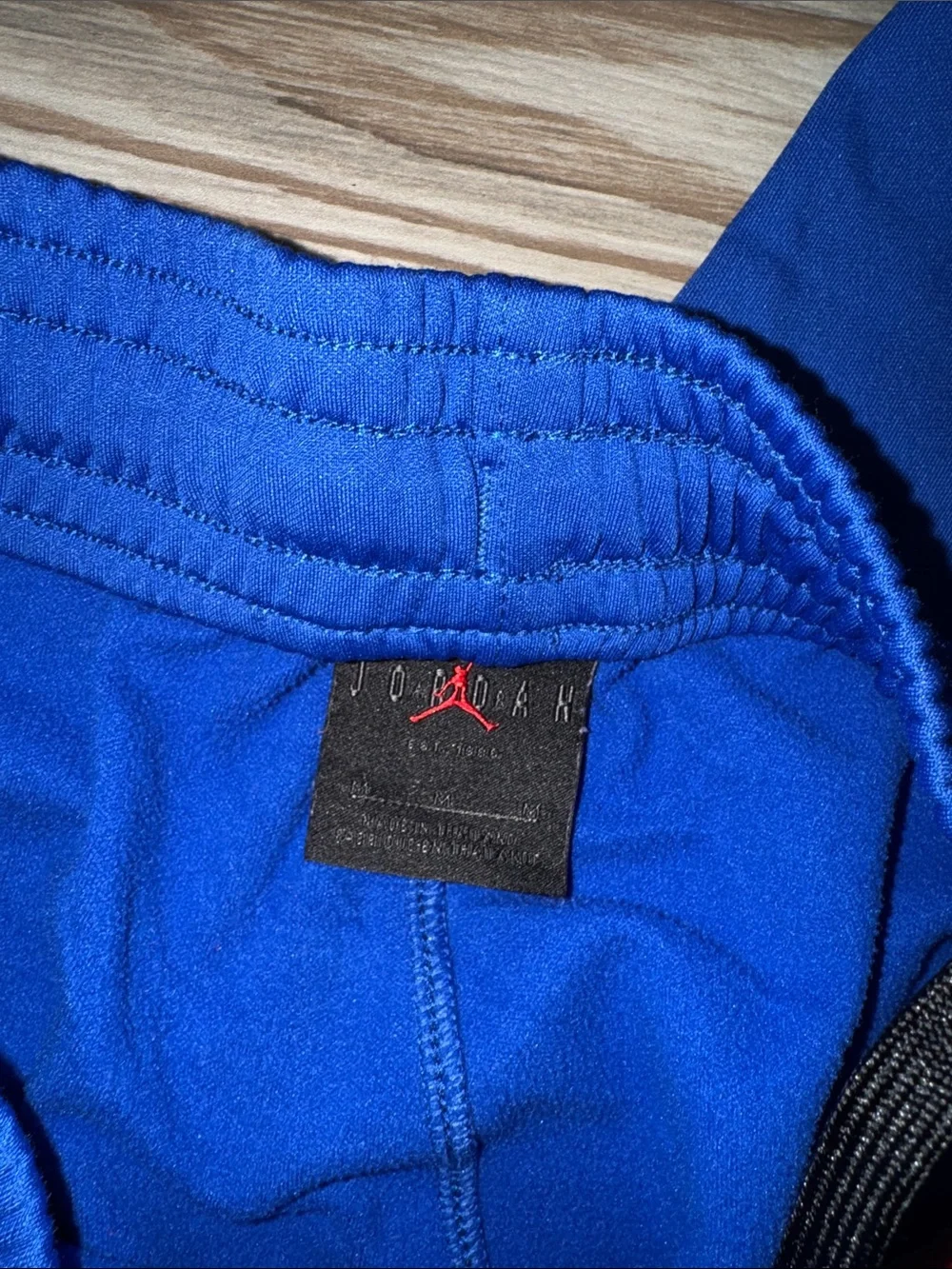 Gators jordan blue sweats